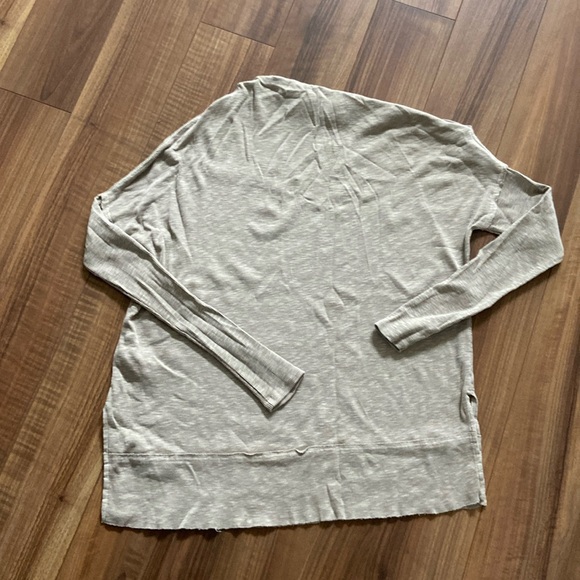 We the Free - Asymmetrical Off Shoulder Long Sleeve Thin Knit Top - Picture 4 of 4